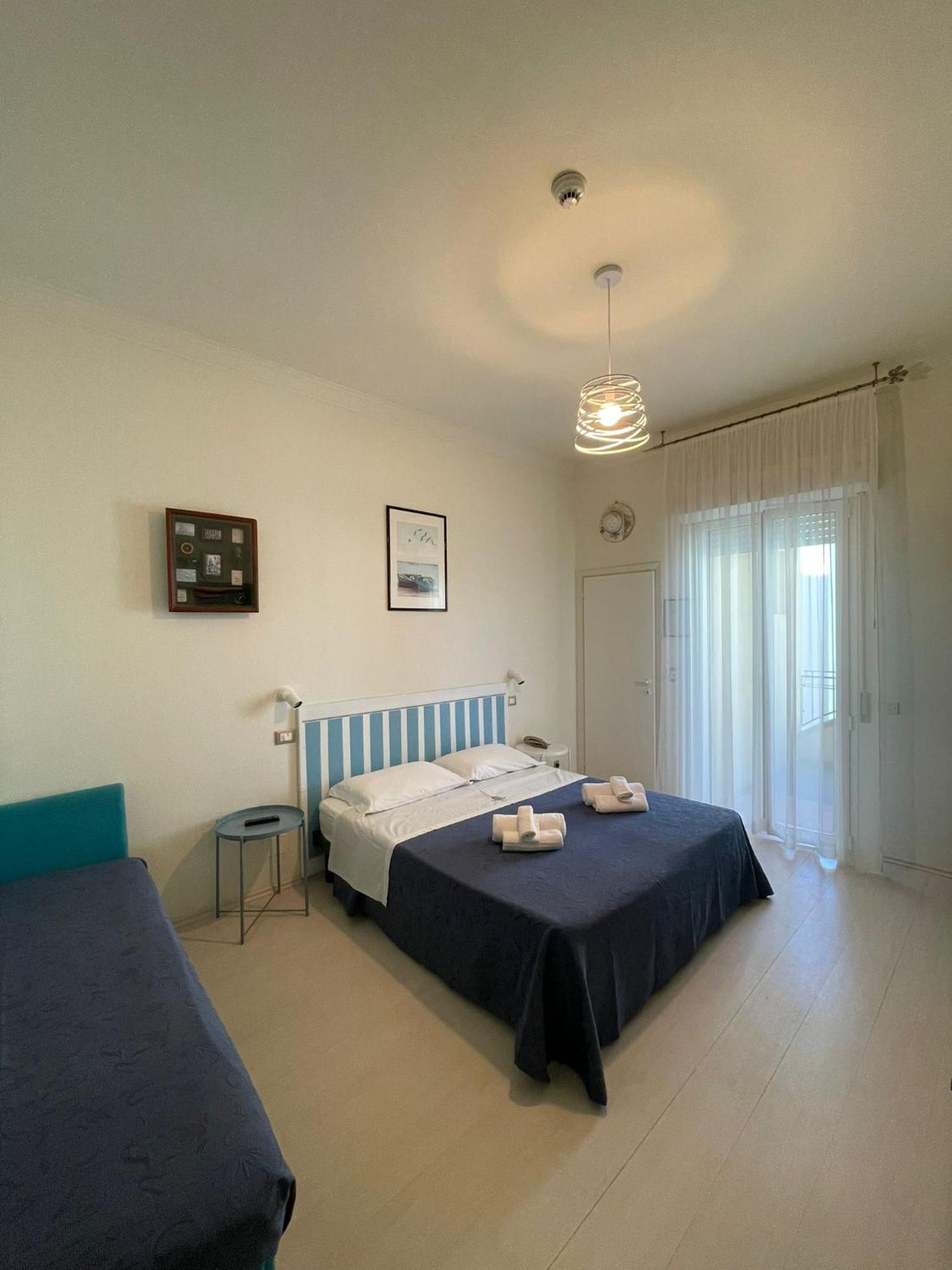 Hotel Dei Platani 리미니 외부 사진