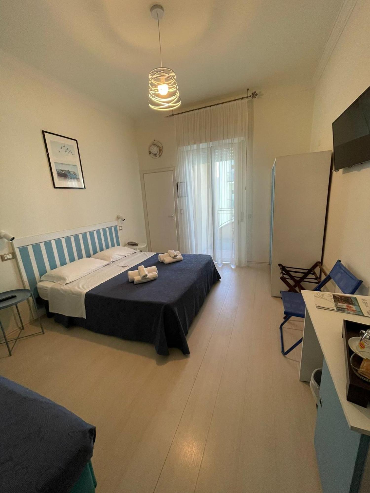 Hotel Dei Platani 리미니 외부 사진