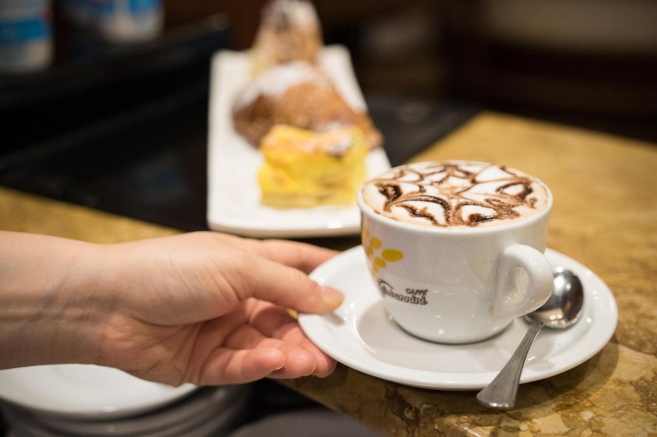 Hotel Dei Platani 리미니 외부 사진